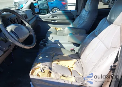 2000 Ford Excursion Xlt из США, поврежденный, VIN 1FMNU41S8YEC18330